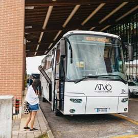Autobus z lotniska Treviso do Wenecji i Mestre