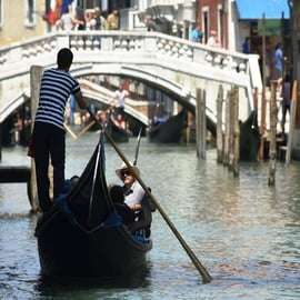 Wenecja: Prywatna 30-minutowa przejażdżka gondolą po Canal Grande