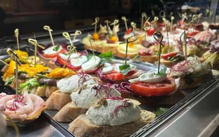 Wenecja: 10 odcieni cicchetti i wina
