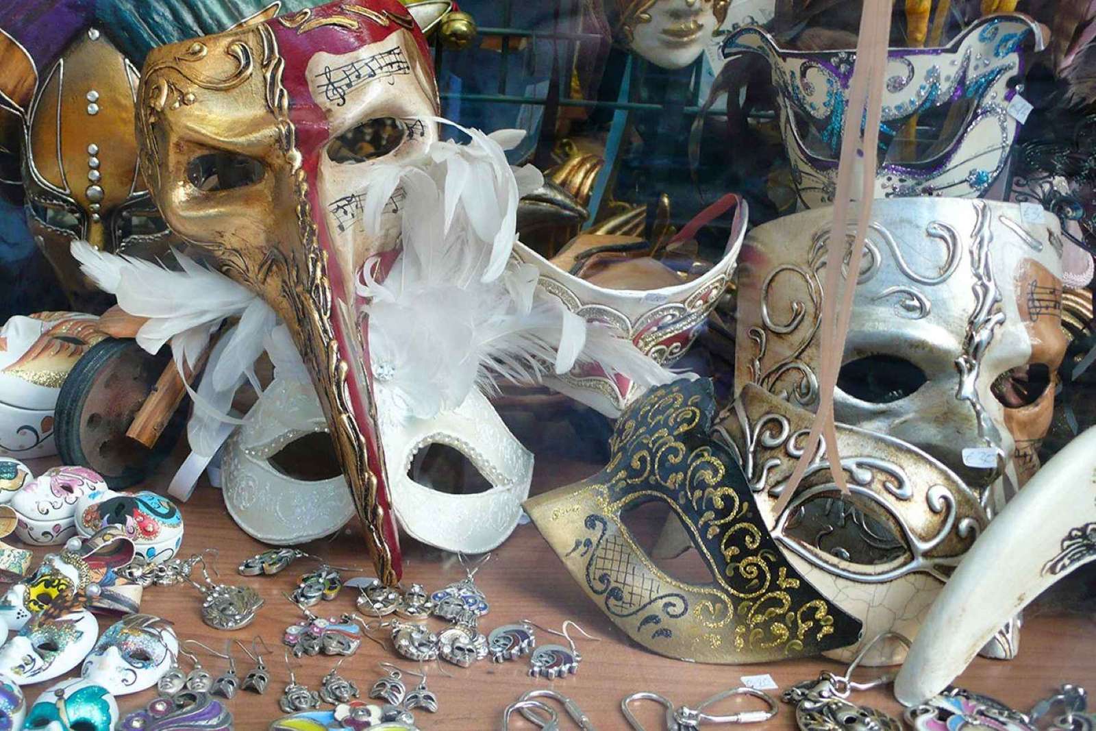 Warsztaty masek weneckich i Pałac Dożów od kuchni