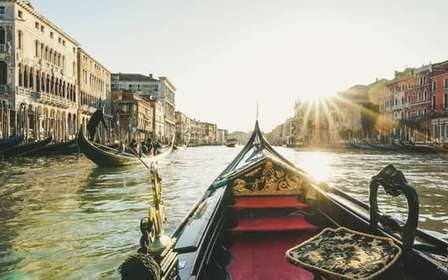 Prywatna gondola po Canal Grande z gondolierem i prosecco