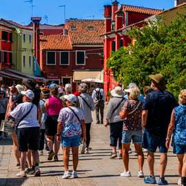 Wycieczka statkiem na Murano i Burano z pokazem szkła