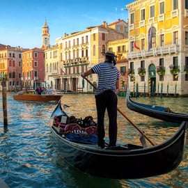 Wenecja: Prywatna 30-minutowa przejażdżka gondolą po Canal Grande