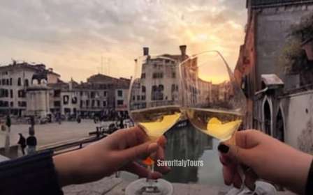 Wenecja: Wycieczka piesza o zachodzie słońca z degustacją jedzenia i wina