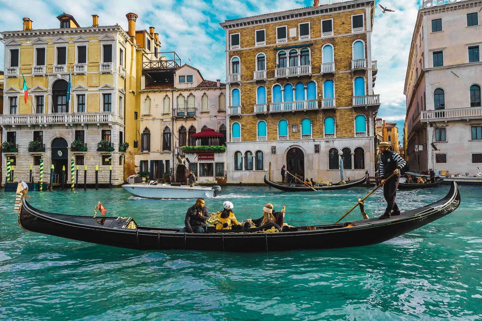 Prywatna gondola w Wenecji po Dorsoduro