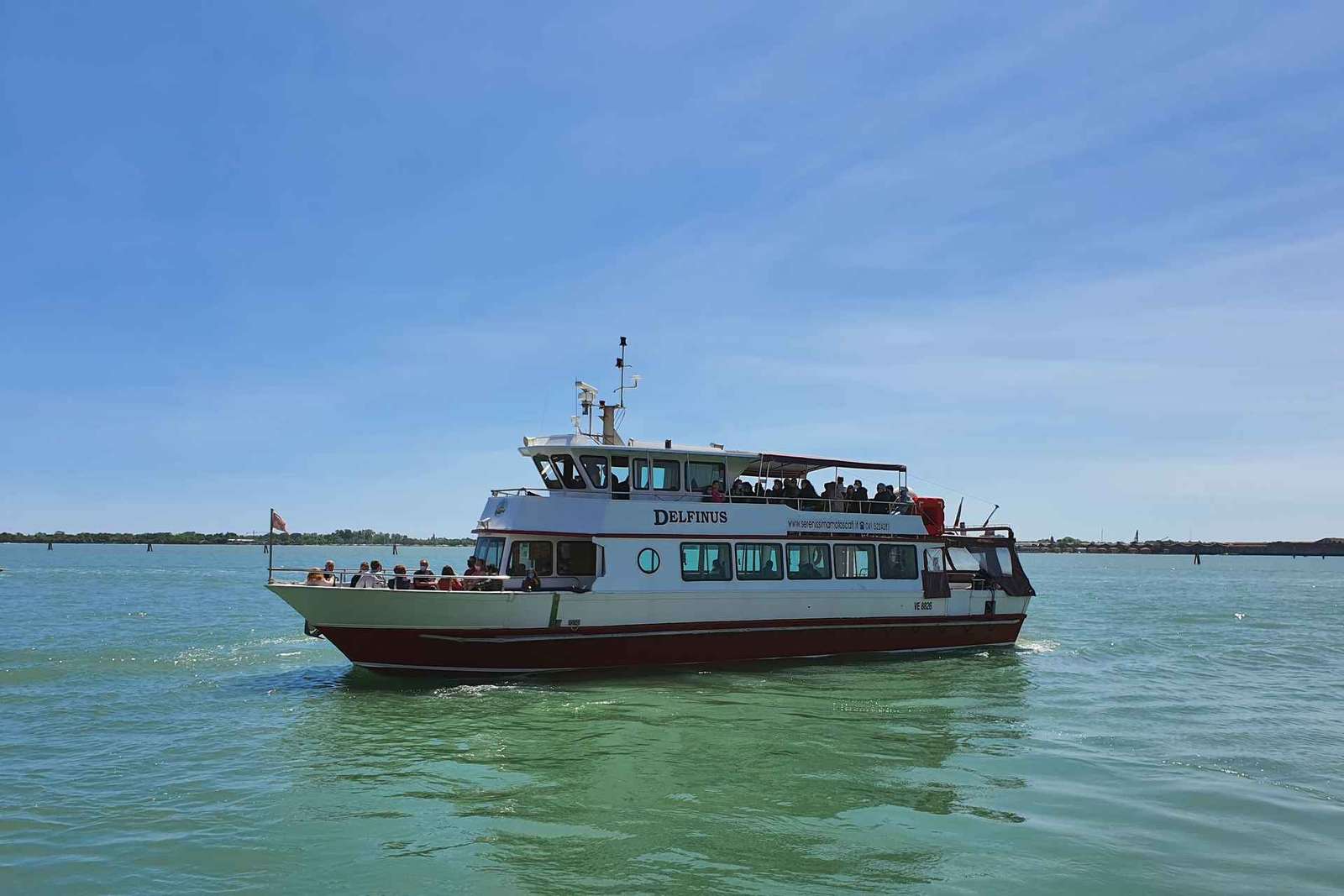 Panoramiczny rejs na Murano i Burano z hutą szkła