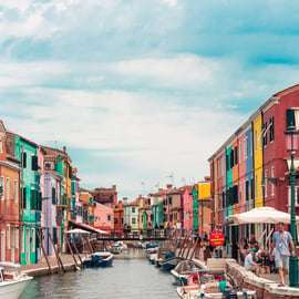 Wycieczka statkiem na Murano i Burano z pokazem szkła