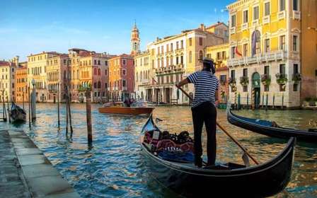 Wenecja: Prywatna 30-minutowa przejażdżka gondolą po Canal Grande